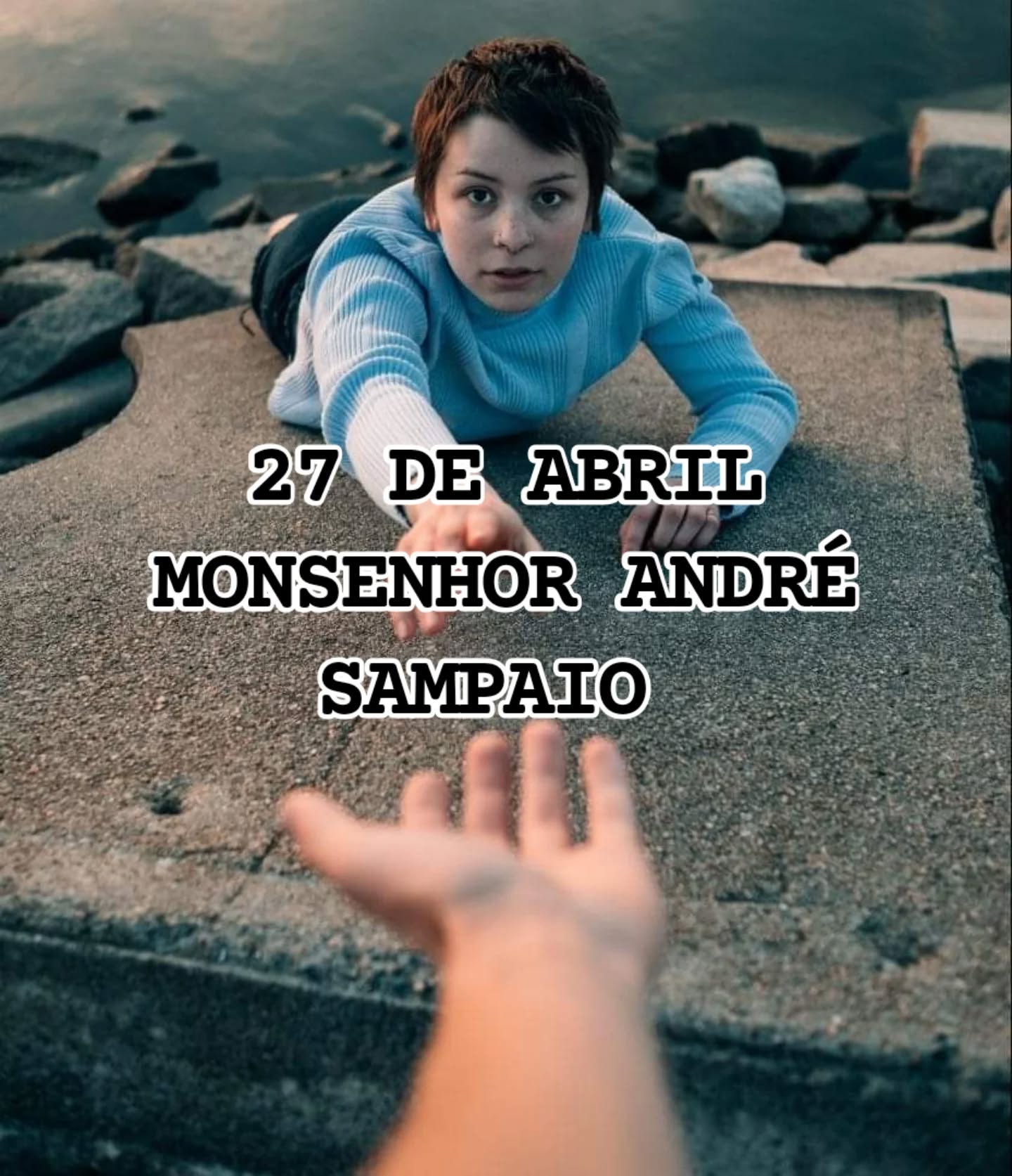 27 DE ABRIL 

"Compaixão é a compreensão do estado emocional do outro. Pode ser entendida como colocar-se no lugar do outro sentindo suas dores e sofrimentos. Ter compaixão implica em amar ao outro como a nós mesmos, tentando entender sua dor a partir de nossa própria experiência pessoal. Não devemos nos colocar como juízes da tragédia alheia como tantas vezes o fazemos. Não gostamos quando as pessoas não nos compreendem e atiram pedras em nossas dores e sofrimentos, por isso não temos o direito de menosprezar a dor de ninguém, porque se nossa dor é importante a do outro também é."

Mons. André Sampaio (@mons_andre_sampaio)

⚠️➡️Nos siga no Instagram: @katholikosbrasil

⚠️➡️Curta nossa página no Facebook: @katholikosbrasil

#Katholikos #27deabril #vinteesetedeabril #MonsAndréSampaio #AndréSampaio